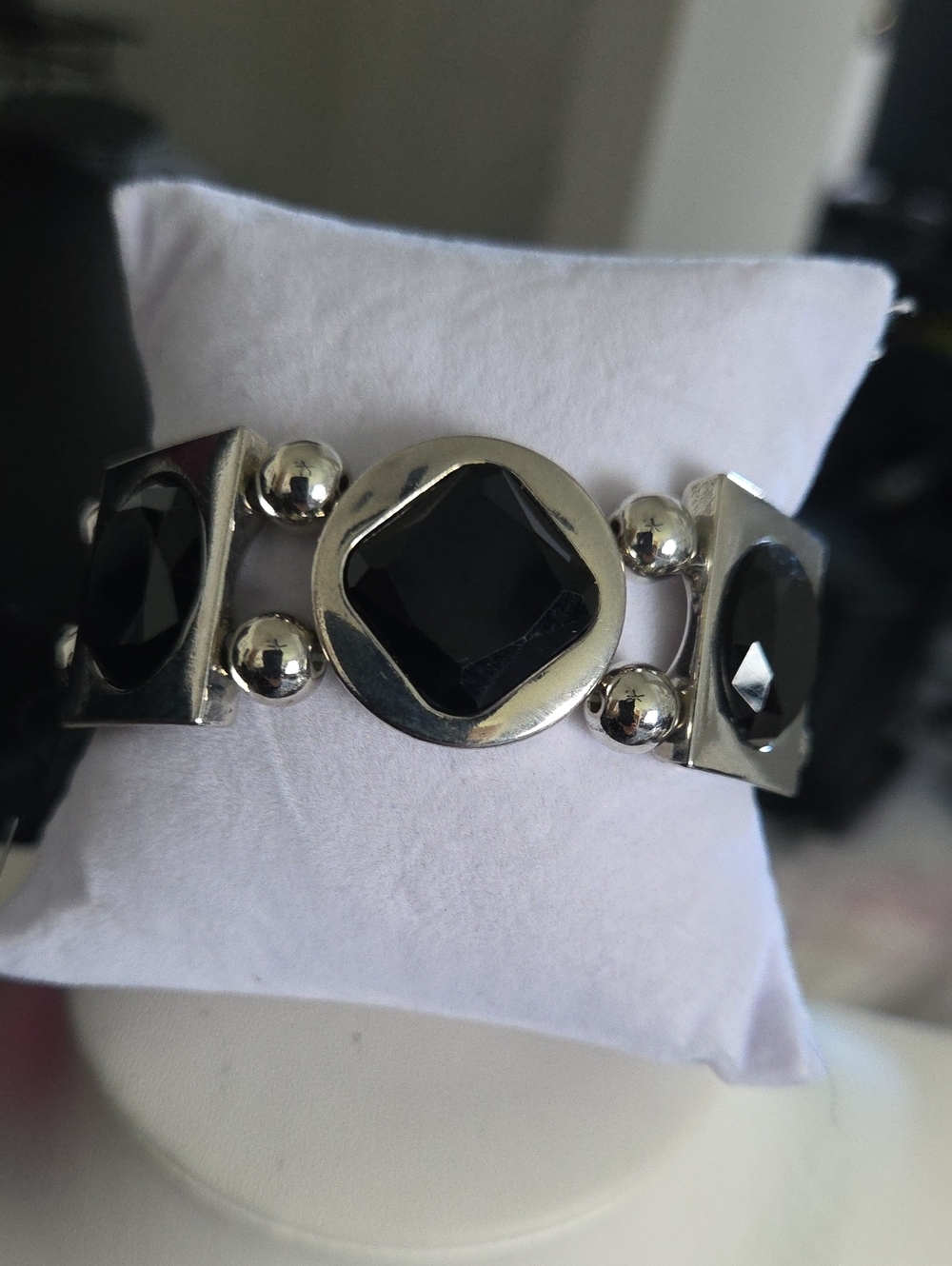 Paparazzi Black Gem Silver Bracelet NWT